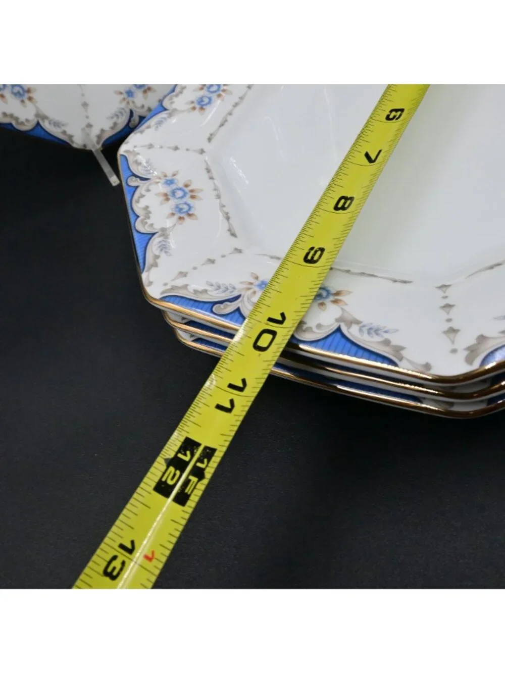 Seizan Mood Indigo 7936 Octagonal Blue Floral Dinner Plates Set of 4 Vintage 10